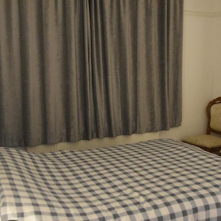 Clarendon House Hotel Luton  Esterno foto