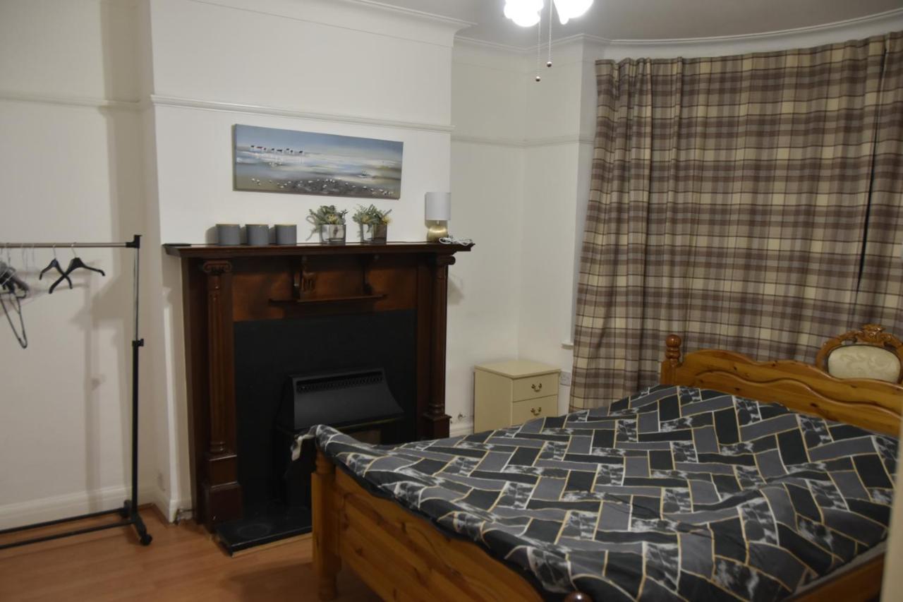 Clarendon House Hotel Luton  Esterno foto