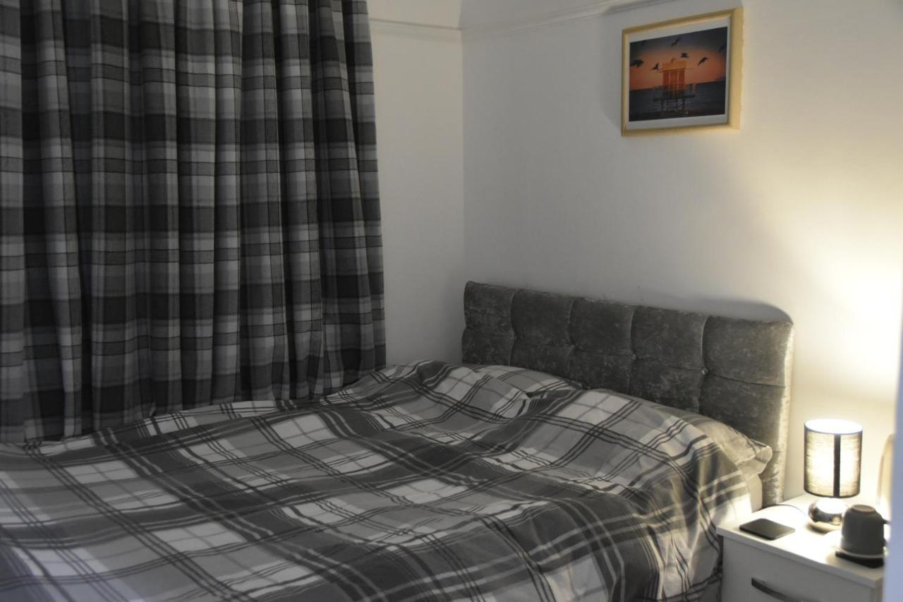 Clarendon House Hotel Luton  Esterno foto